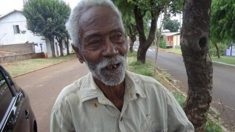 papa-francisco-parabeniza-brasileiro-de-120-anos_drhf (1)