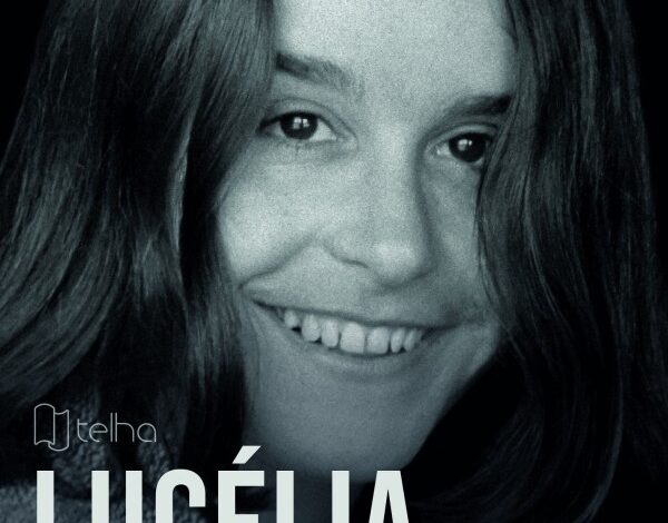 CAPA---LUCELIA-SANTOS