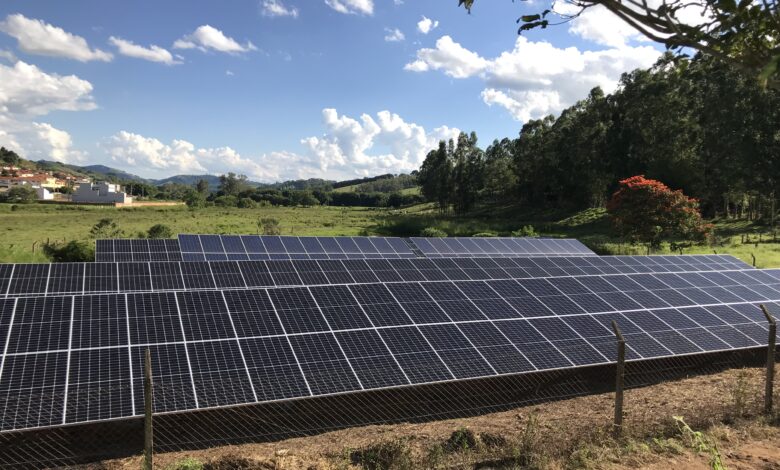 Usina solar da Juntos Energia Compartilhada em Pedralva - MG