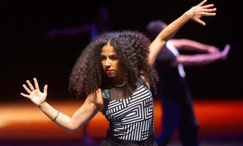 Evento da consciência negra faz história no Teatro Guaíra -