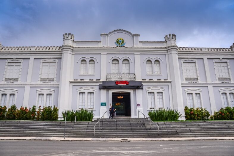 Shopping Curitiba. Foto Priscilla Fiédler.