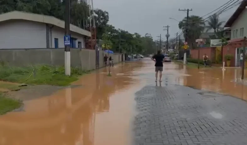 são sebastião ruas inundadas