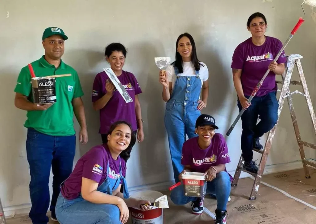 Projeto-que-capacita-mulheres-traz-mais-cor-ao-Festival-de-Curitiba (1)