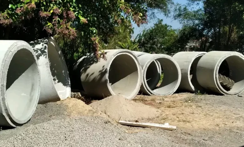 drenagem no Rio Atuba