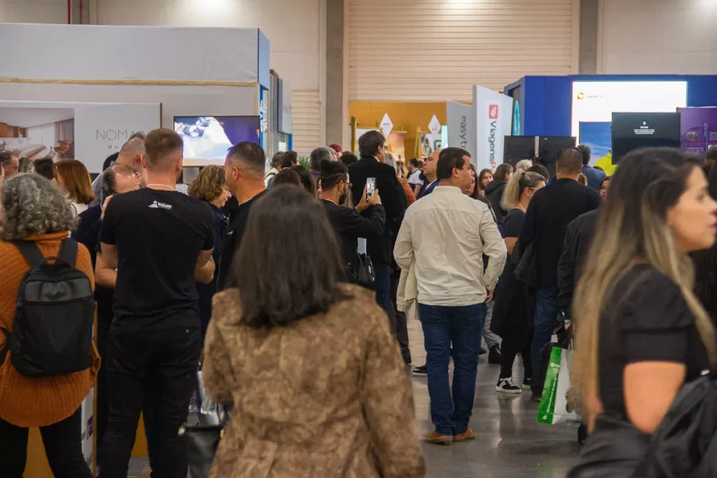 Luis Batista corredores da Expo Turismo Paraná