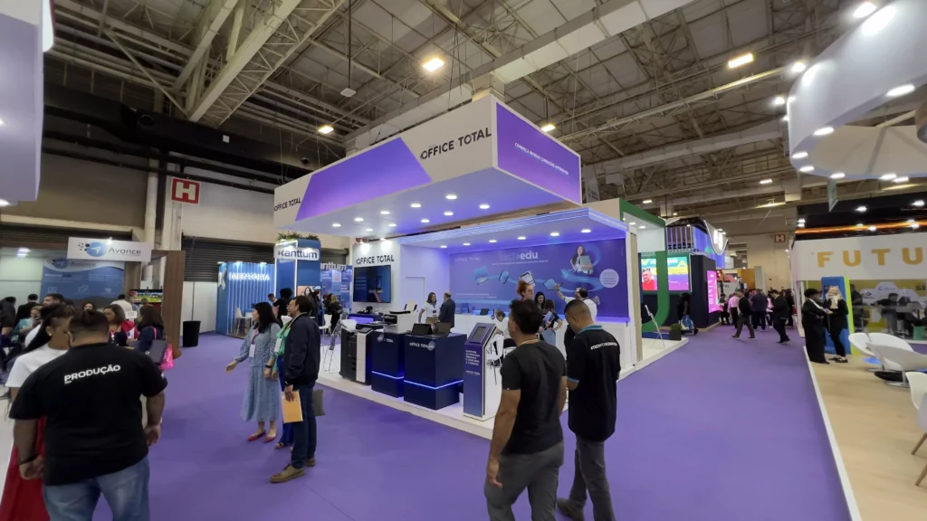 Line Audiovisual stand Office Total na Bett Educar 2023