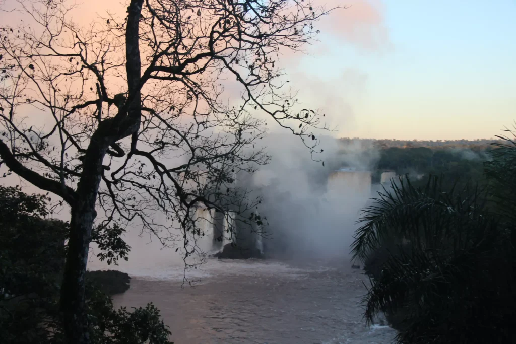 Amanhecer-Creditos-Urbia-Cataratas