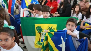 Pequenos estudantes durante o lançamento do Compromisso Nacional Criança Alfabetizada, em Brasília. Foto: Luis Fortes/MEC