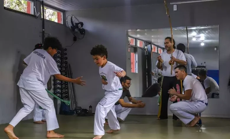 viva o sábado capoeira