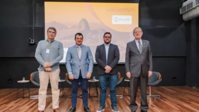 Registro com os representantes das instituições no evento de lançamento do edital do Programa Centelha Rio de Janeiro. Foto: Divulgação.