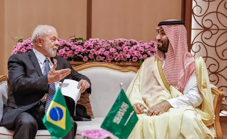 Lula deu as boas vindas à Arábia Saudita como um dos novos países-membros do BRICS. Foto: Ricardo Stuckert /PR