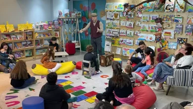 A Contos do Ben possui diversas opções de literatura infantil e brinquedos educativos Divulgação