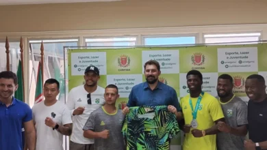 MEDALHA DE PRATA NO BOXE DO PAN VISITAM SMELJ