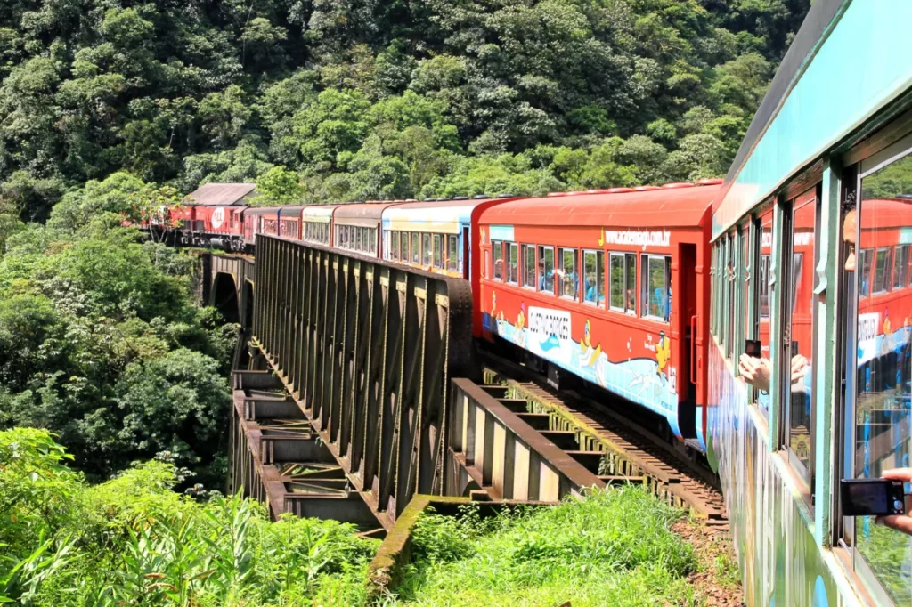 Os micro e pequenos negócios também são beneficiados com o turismo ferroviário (Foto: Divulgação)