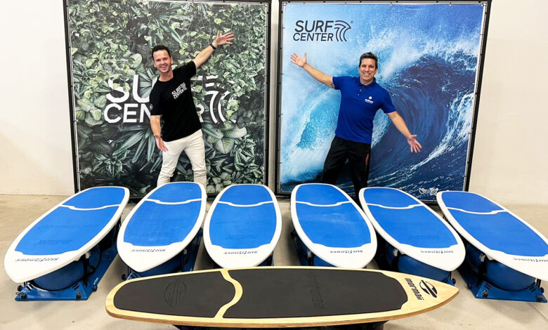 O diretor comercial da Surf Center, Thiago Zonin e o idealizador da Surfitness Board®, Marco Aurélio de Barros.