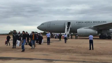 Desembarque dos repatriados da Faixa de Gaza na Base Aérea de Brasília - Foto: GovBR/FAB