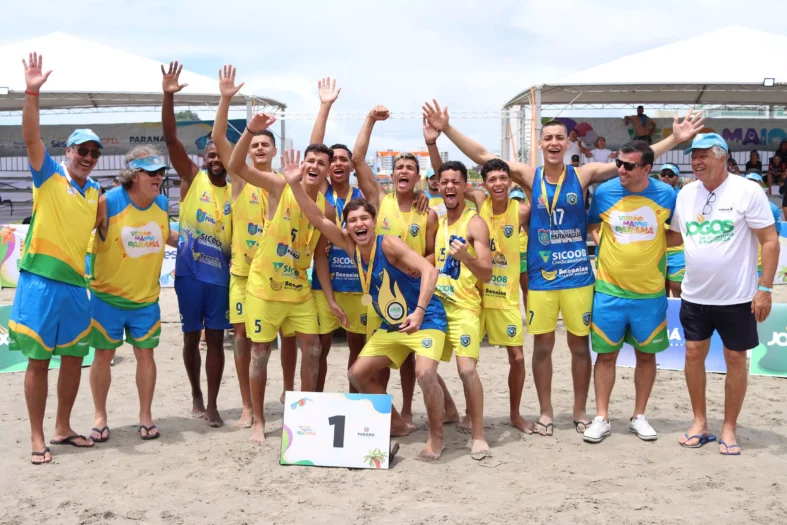 No masculino, Paranaguá B venceu Paranaguá por dois a umfotos Yuri Augusto- SEES