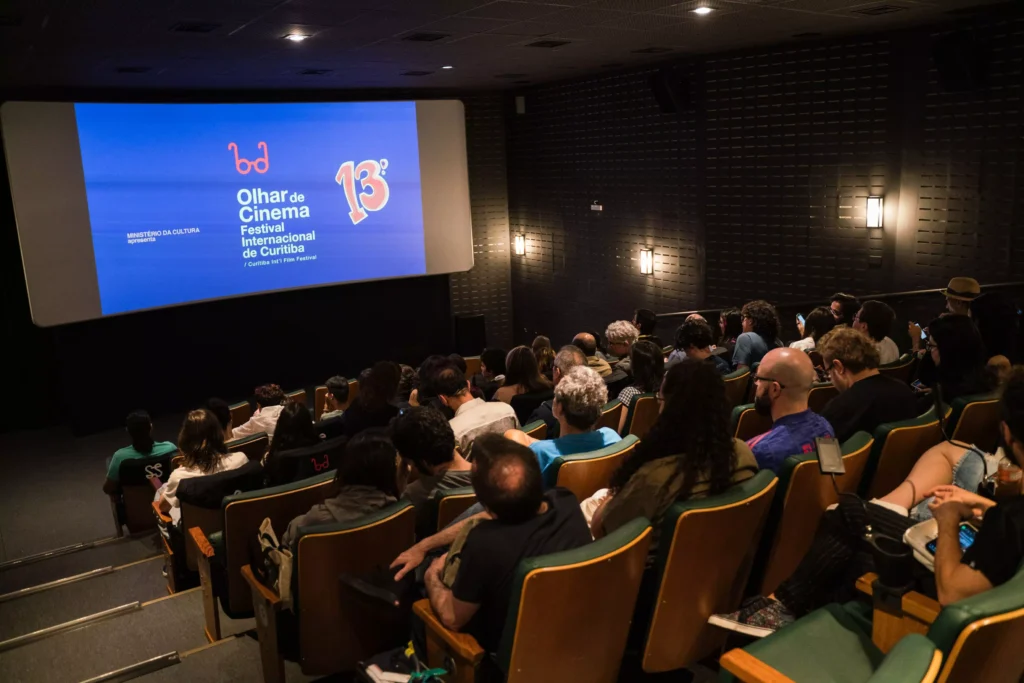 13ª edição do Olhar de Cinema segue com sessões cheias e recorde de público - Cred Walter Thoms