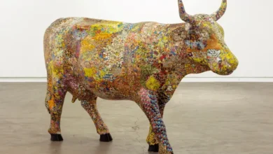 Obra “Pollock Cow" do artista Nelson Leirner, em exposição na CAIXA Cultural Recife. Crédito Foto: Pedro Tressi