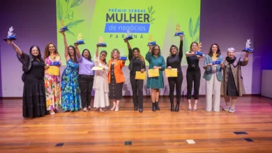 As doze vencedoras do Prêmio Sebrae Mulher de Negócios - Etapa Paraná.