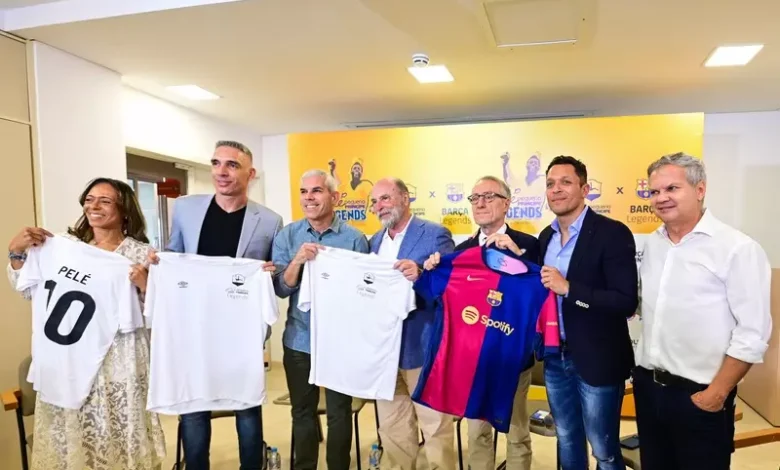 Seleção Pelé Pequeno Príncipe enfrenta Barça Legends em Curitiba em comemoração do Dia do Rei Pelé