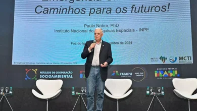 palestra do doutor em meteorologia Paulo Nobre. Foto: William Brisida/Itaipu Binacional