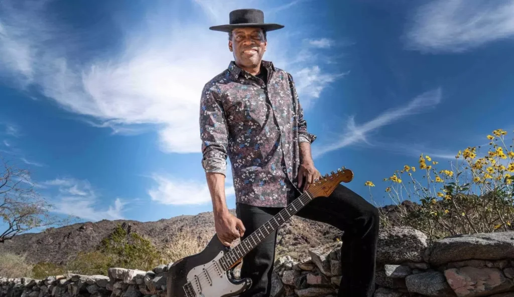 Carvin-Jones-um-dos--maiores-bluesman-do-mundo-faz-show-em-4-cidades-brasileiras