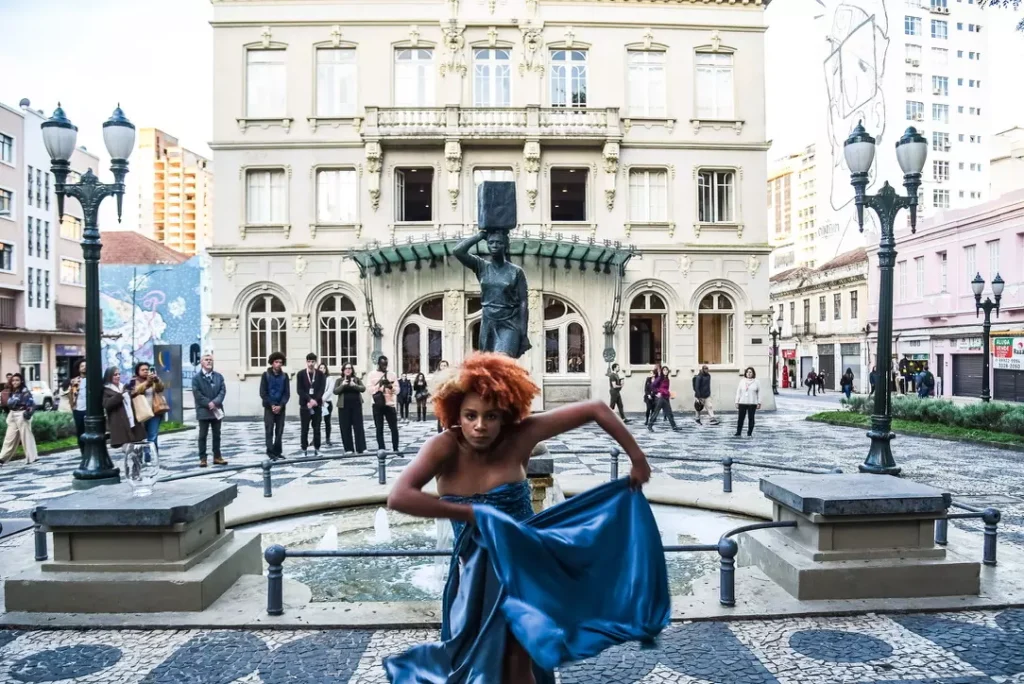 Corpos-D-agua-Stephanie-Fernandes_foto_bruno-tadashi