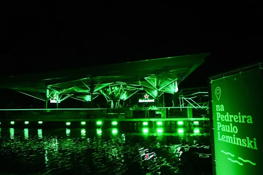 Heineken Floating Bar | Foto: Odara Vision.