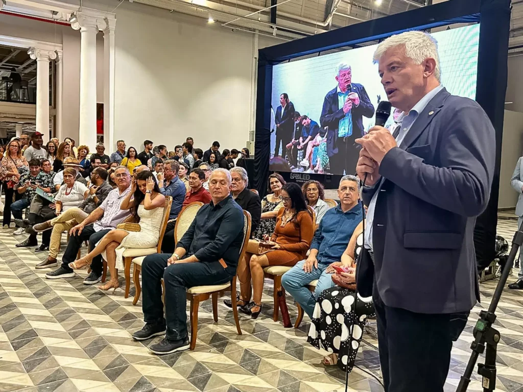 Diretor de Coordenação da Itaipu Binacional, Carlos Carboni.