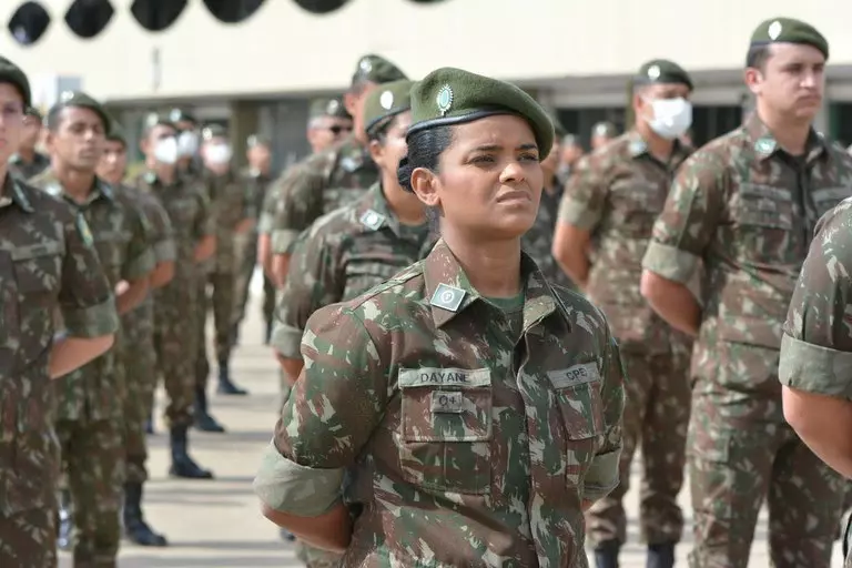 exercito-brasileiro-alistamento-feminino