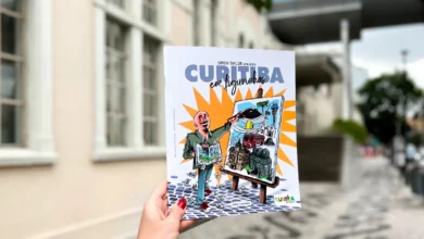 Curitiba em Figurinhas