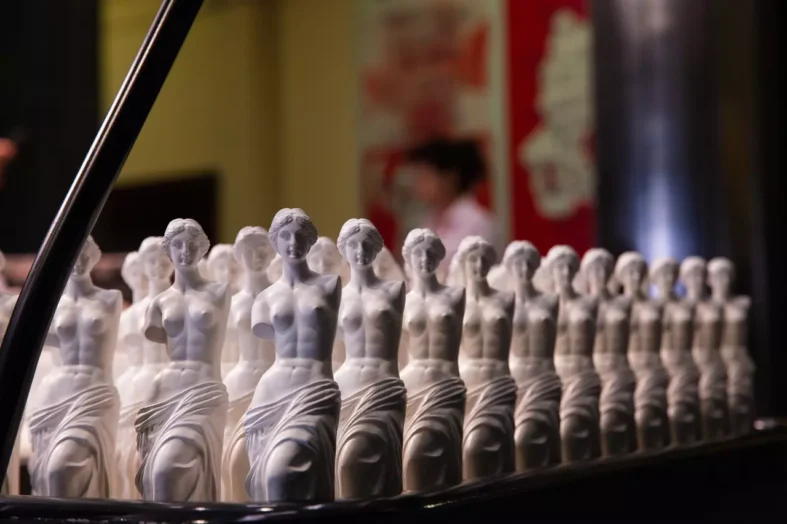 Cred Lucas de Mello NogueiraExposição Nelson Leirner Parque de Diversões 