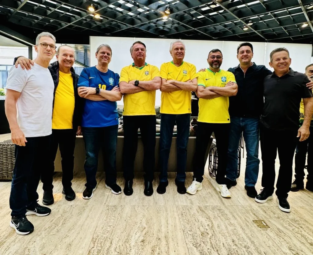 Bolsonaro e os governadores foto mídias sociais