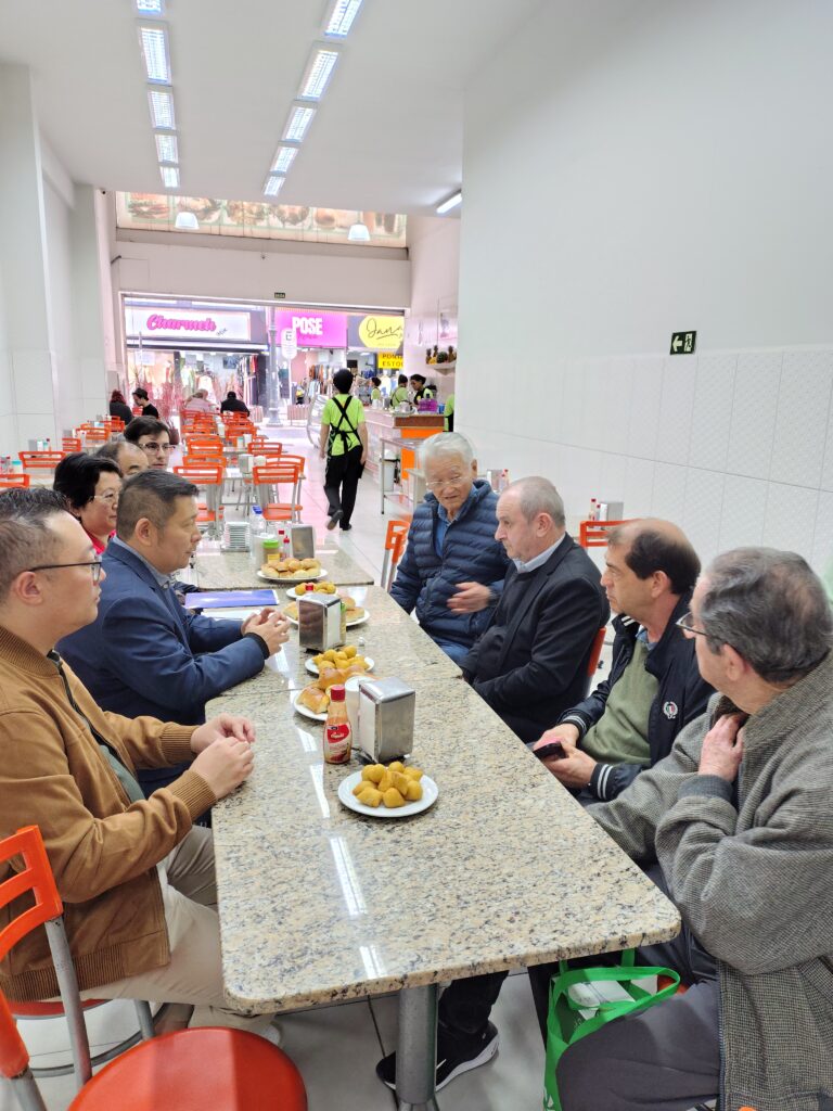 nori-seto-comerciantes-cento-curitiba