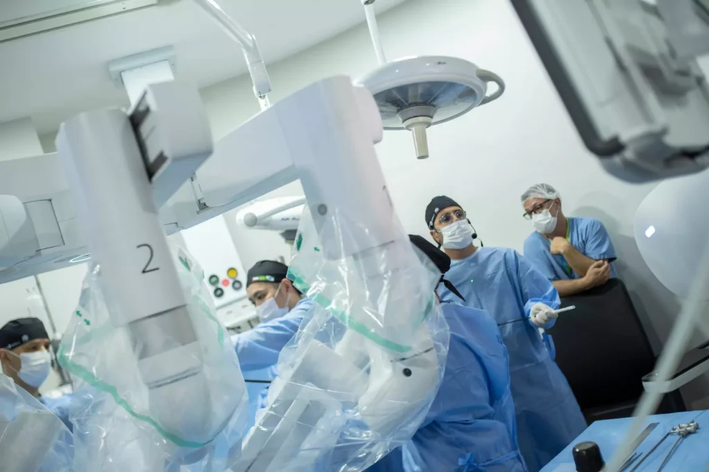 Cirurgia-Curitiba-x-Kwait-Divulgacao-Scolla-Reproducao-AEN