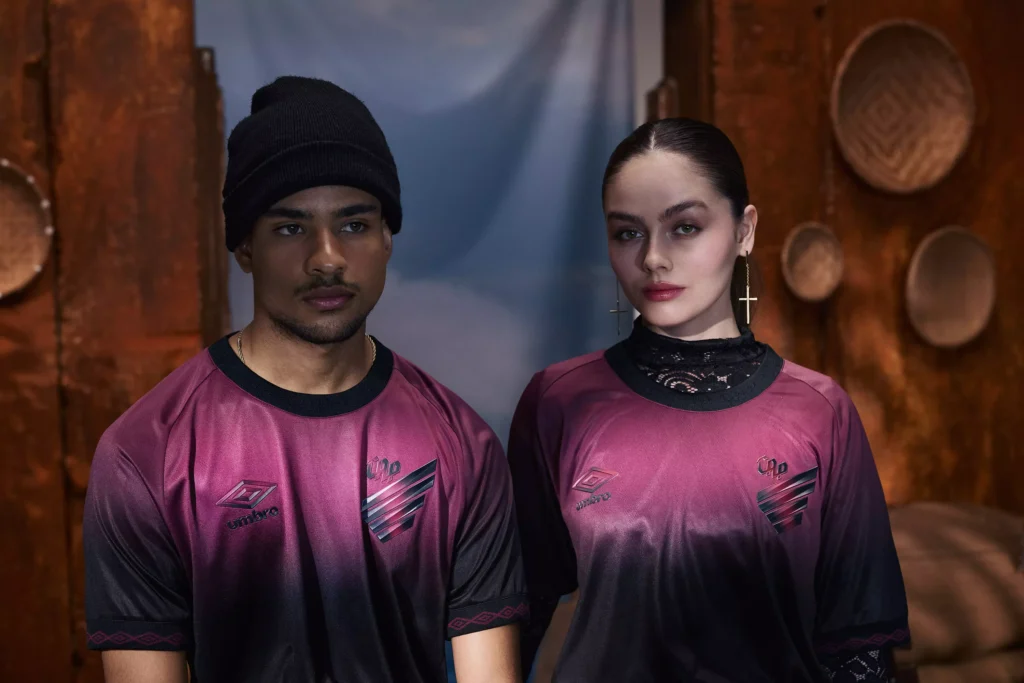 Athletico Paranaense apresenta seu terceiro uniforme para a temporada 2025