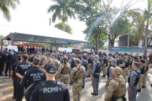 perto-da-populacao:-missao-parana-iv-leva-forcas-de-seguranca-ao-litoral