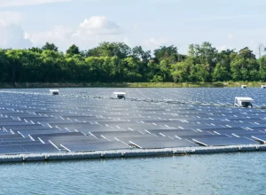 usina-solar-flutuante-itaipiu