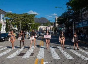 Ação Fevest na Rua.foto crédito Patrick Enoc