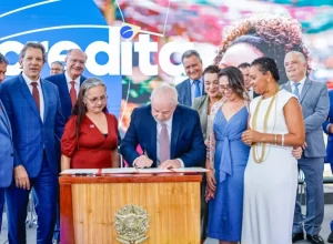 PROGRAMA ACREDITA_Lula