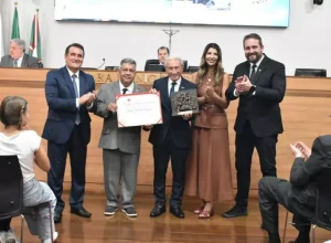 CMC__DEGGERONE TÍTULO