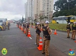 TRÂNSITO NA UNIVERSIDADE
