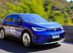 Divulgação Primeiro carro 100% elétrico da Volkswagen, o modelo ID.4 chega ao Brasil