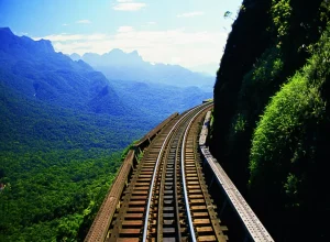 _Trem-da-Serra-do-Mar-Paranaense-9