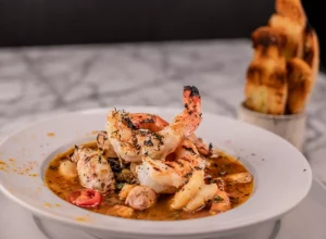 Pot au feu de mariscos Munir Bucair Filho