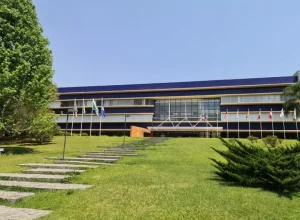 Campus Ecoville da Universidade Positivo, em Curitiba (PR) Créditos: Divulgação/Universidade Positivo