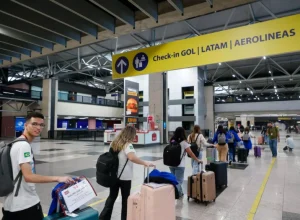 parana__ganhando o mundo embarque canadá