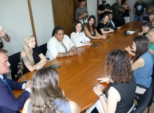 _tico e bancada_feminina_cmc