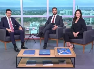 Silvio Costa Filho, Teo Cury e Debora Bergamasco. Divulgação/CNN Brasil